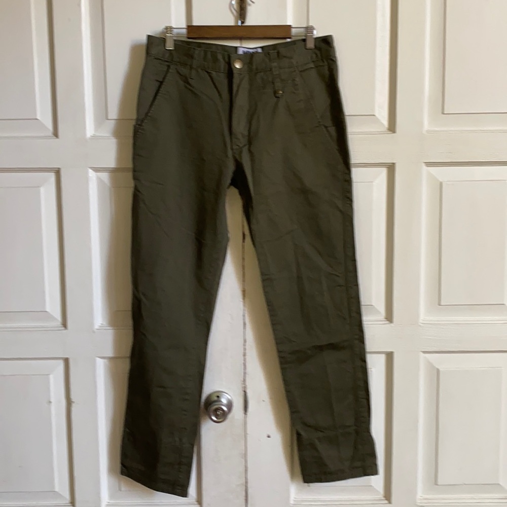 WON Woolf Originals New York Green Straight Pants